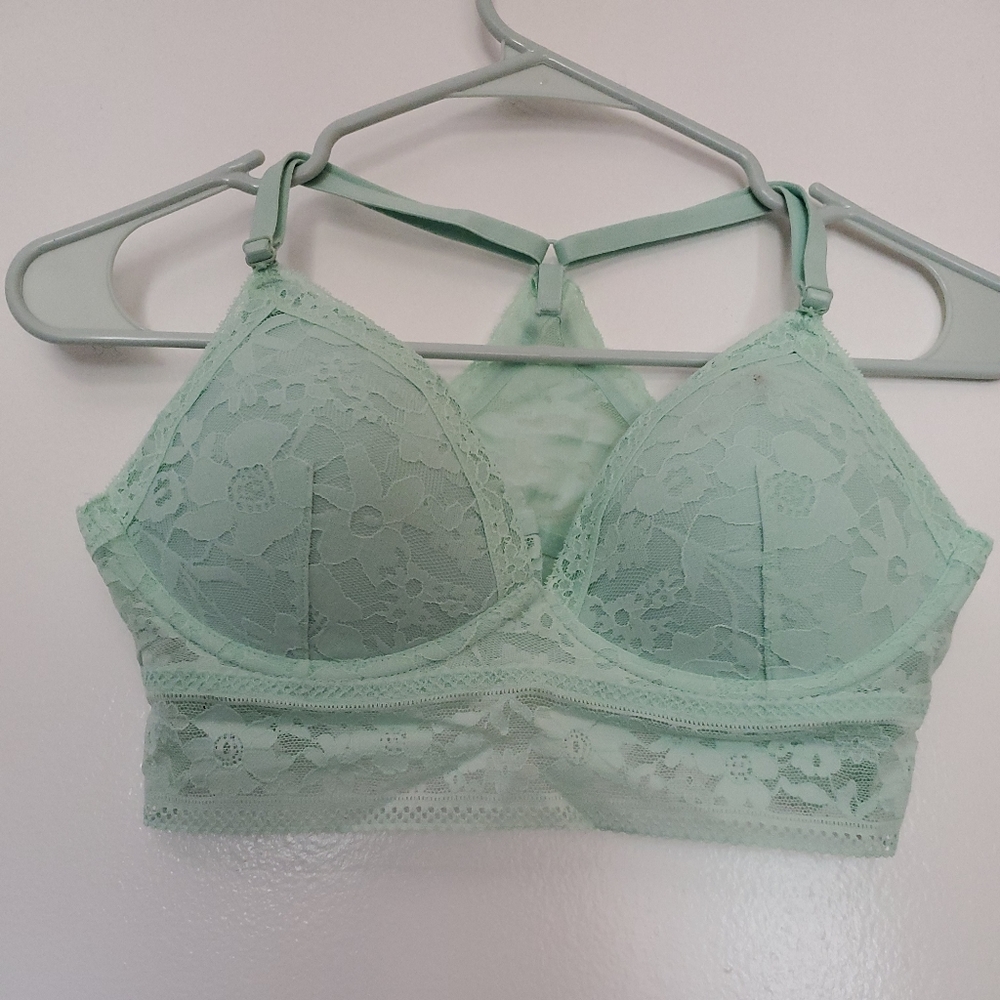 Victoria Secret Bralette - Picture 2 of 9